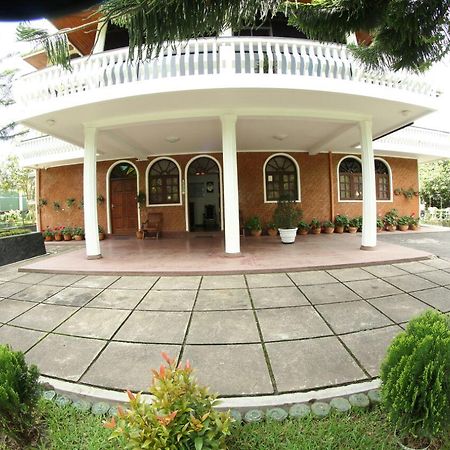 Sampath Hotel ヌワラ・エリヤ エクステリア 写真