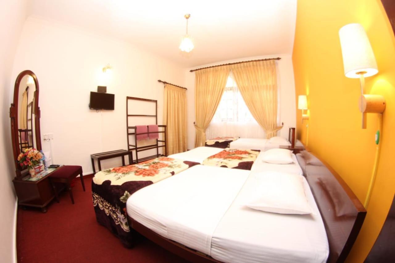 Sampath Hotel ヌワラ・エリヤ エクステリア 写真